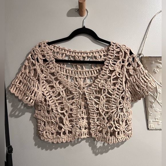 Dulicinea Tops - Dulcinea Cream-Tan Crochet Look Shrug Bolero 100% Cotton